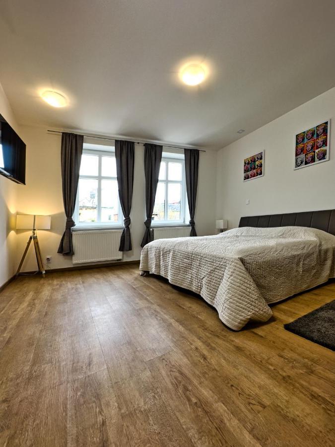 Gallery Apartments 리베레츠 외부 사진