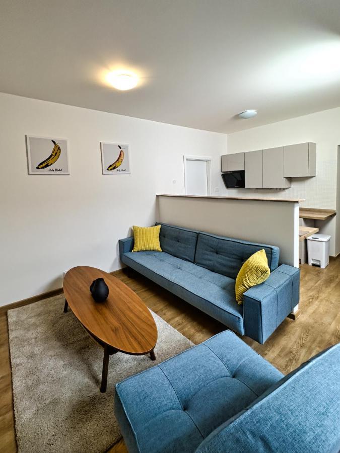 Gallery Apartments 리베레츠 외부 사진