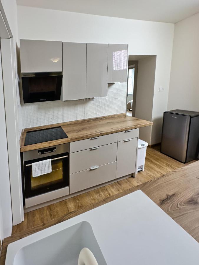 Gallery Apartments 리베레츠 외부 사진