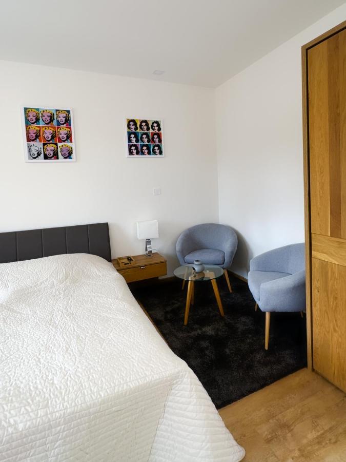 Gallery Apartments 리베레츠 외부 사진